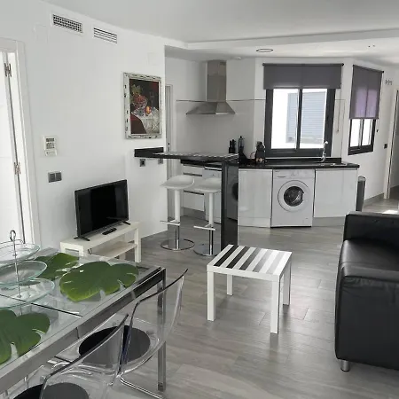 4 Gran8nerja Nerja